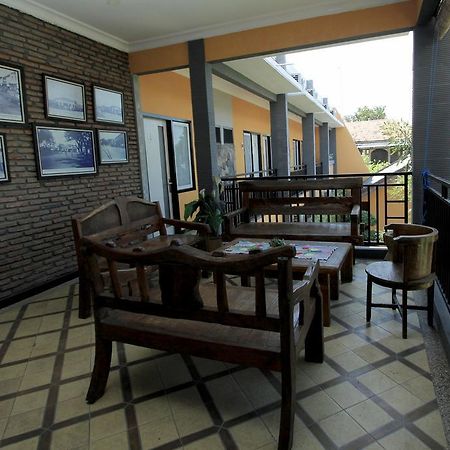 Guest House Rumah Wahidin Syariah Probolinggo Luaran gambar