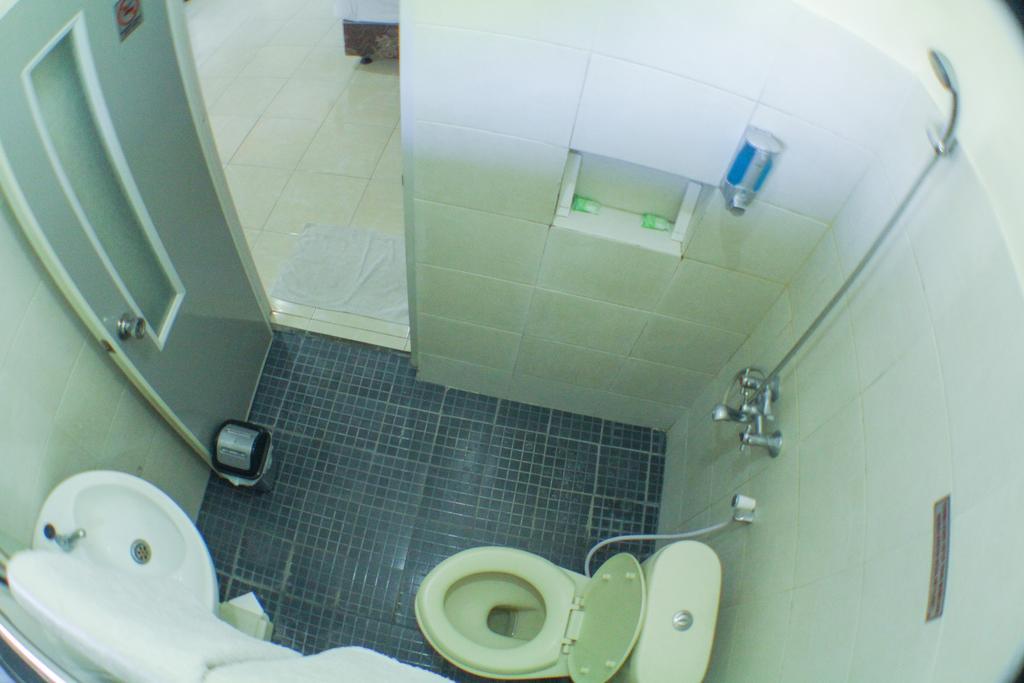 Guest House Rumah Wahidin Syariah Probolinggo Luaran gambar