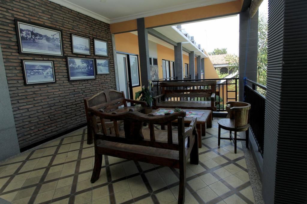 Guest House Rumah Wahidin Syariah Probolinggo Luaran gambar
